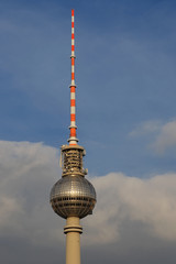 Berliner Fernsehturm am Alexanderplatz