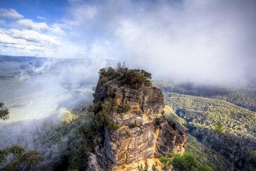 Fototapeta na wymiar Three Sisters in Blue Mountains Australia