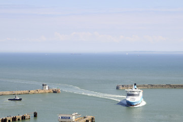 boats and ferries transporting people from France in UK