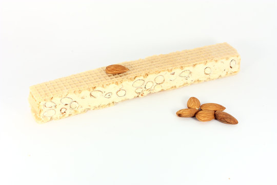 Almond nougat, mandolat