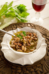 legume and beans soup - zuppa di legumi e fagioli