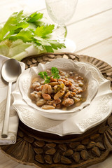 legume and beans soup - zuppa di legumi e fagioli
