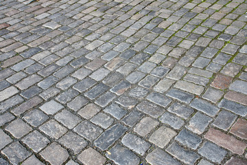 Cobble  stone  pavement