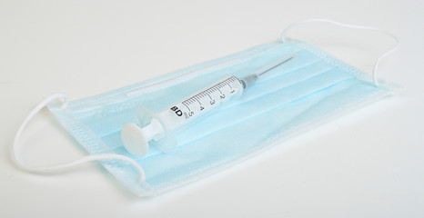 Syringe and medical mask