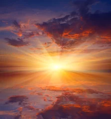 Photo sur Plexiglas Mer / coucher de soleil Coucher de soleil chaud sur l& 39 eau