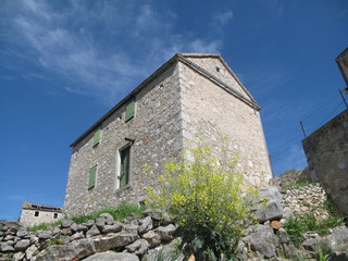 kroatisches steinHAUS