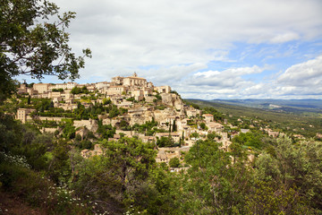 Fototapeta na wymiar Künstlerdorf Gordes, Provence, Frankreich