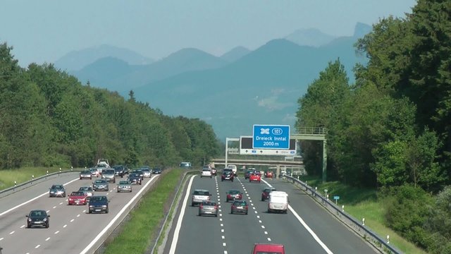 Transit Autobahn - Video - Motorway