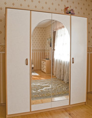 Reflexion in a case mirror