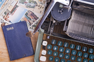 old typewriter on the table
