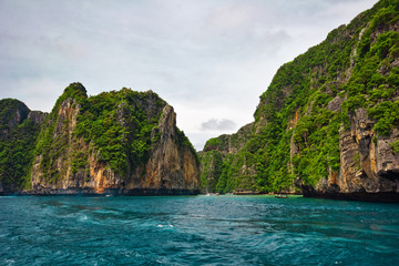 Fototapeta na wymiar In the tropical sea. Thailand