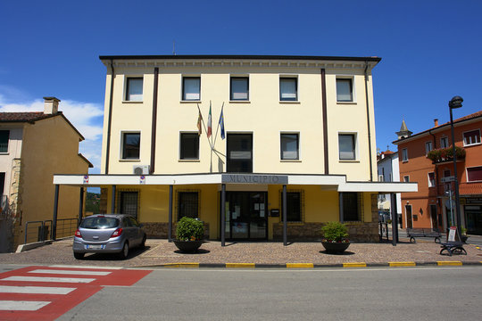 monteviale municipio piazza provincia di vicenza veneto