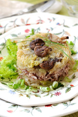 Braised shiitakes (mushrooms)  with cabbage and boiled rice.