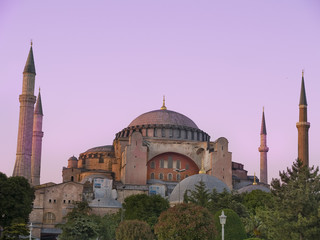 Fototapeta na wymiar Hagia Sophia, arcydzieło sztuki, Istambuł, Turcja. Pó¼ne popołudnie