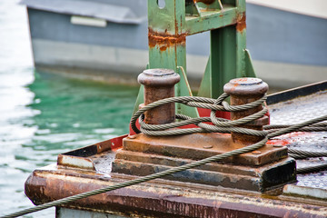 Poller im Hafen