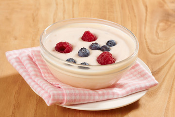 yogurt with fresh berries