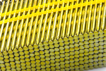 Round Head 20 to 22-Degree Plastic Collated Framing Nails