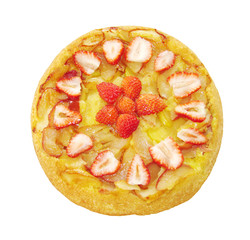 Sponge cake with strawberries