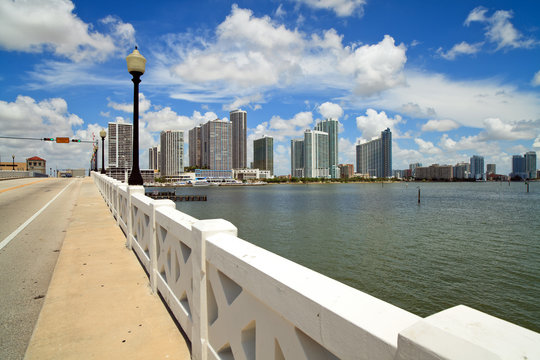 Miami Venetian Causeway Bridge And Skyline