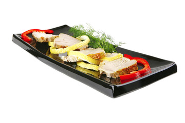 light tuna slices served on plate