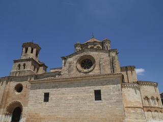 Fototapeta na wymiar Colegiata románica de Toro (Zamora)