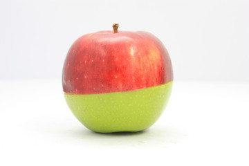 Apple red on green (haft)