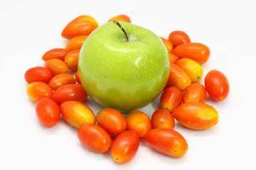 Apple green and tomato 45