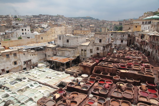 Ledergerberei in der Altstadt von Fes - Marokko