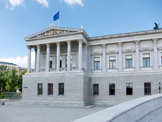 Naklejka premium Österreichisches Parlament in Wien