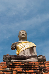 Fototapeta premium ancient buddha statue