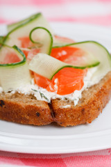 Toast with vegetables and fish