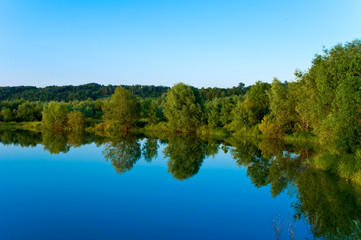 Obraz premium Reflexion in lake