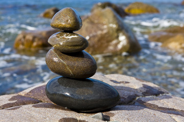 Fototapeta na wymiar balanced wet stones