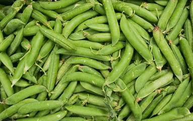 many green peas