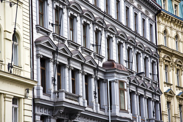 Fototapeta na wymiar Old and coloful buildings in Prague