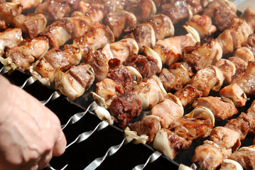 Meat slices prepare on fire