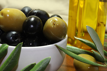 Green and black olives