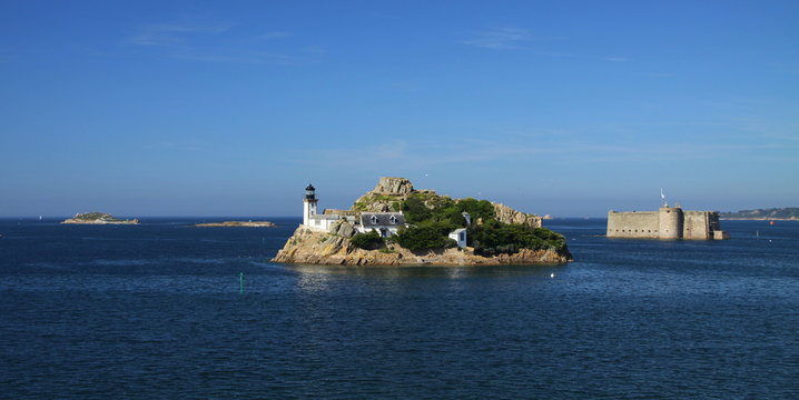 &icirc;le Louet &agrave; Carantec,Lou&euml;t,baie,morlaix,baie ,phare