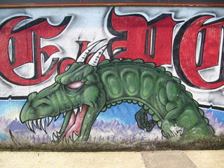 graffiti with dragon