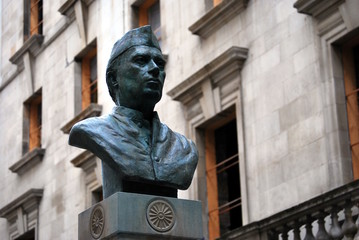 Bust of Jawaharlal Nehru near India House, Aldwych, London