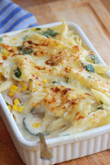 Sweetcorn and tuna bake