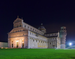 Fototapeta na wymiar Pisa Kathedrale Nacht - Pisa cathedral night 06