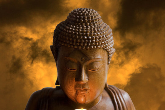 Buddha dans nuages