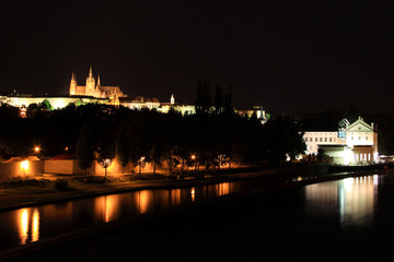 Fototapeta na wymiar Night Prague with the gothic Castle
