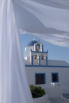 Hochzeitskirche auf griechischer Insel Santorin