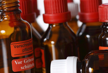 Arzneiflaschen