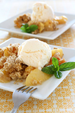 Peach Crisp