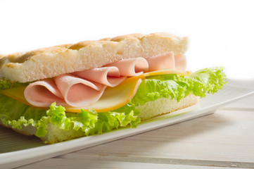 focaccia with turkey ham- focaccia con tacchino