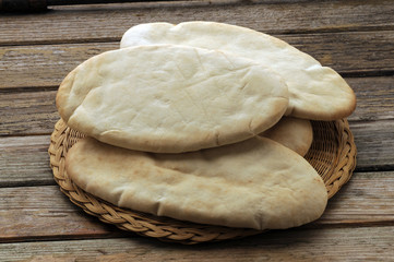 Pane arabo