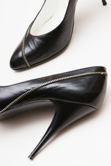 schwarze pumps high heels